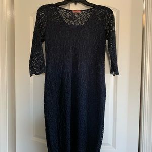 Maternity cocktail dress- worn 1x 🥰